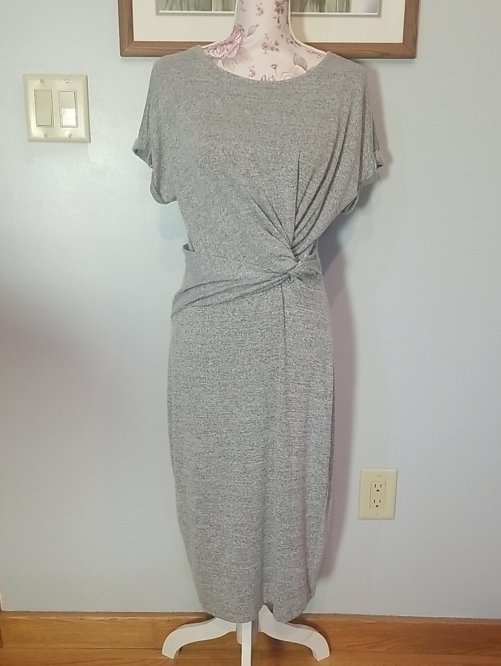 Gap Gray Belted Knot Dress